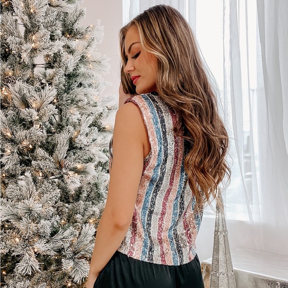 Fate Disco sequin Top - Picture 4 of 7